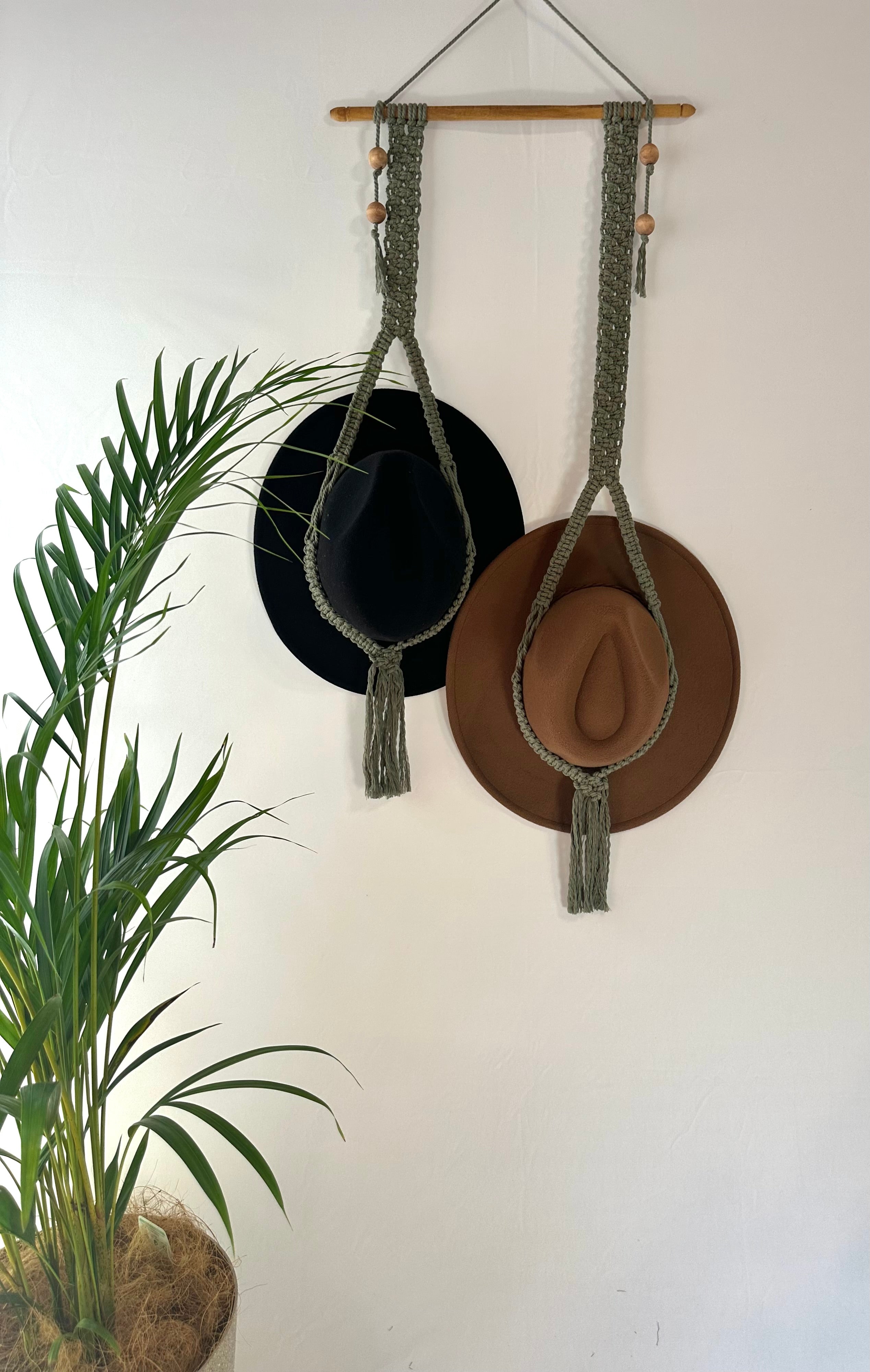Caravan/Home 101cm Olive Macrame Hat Holder