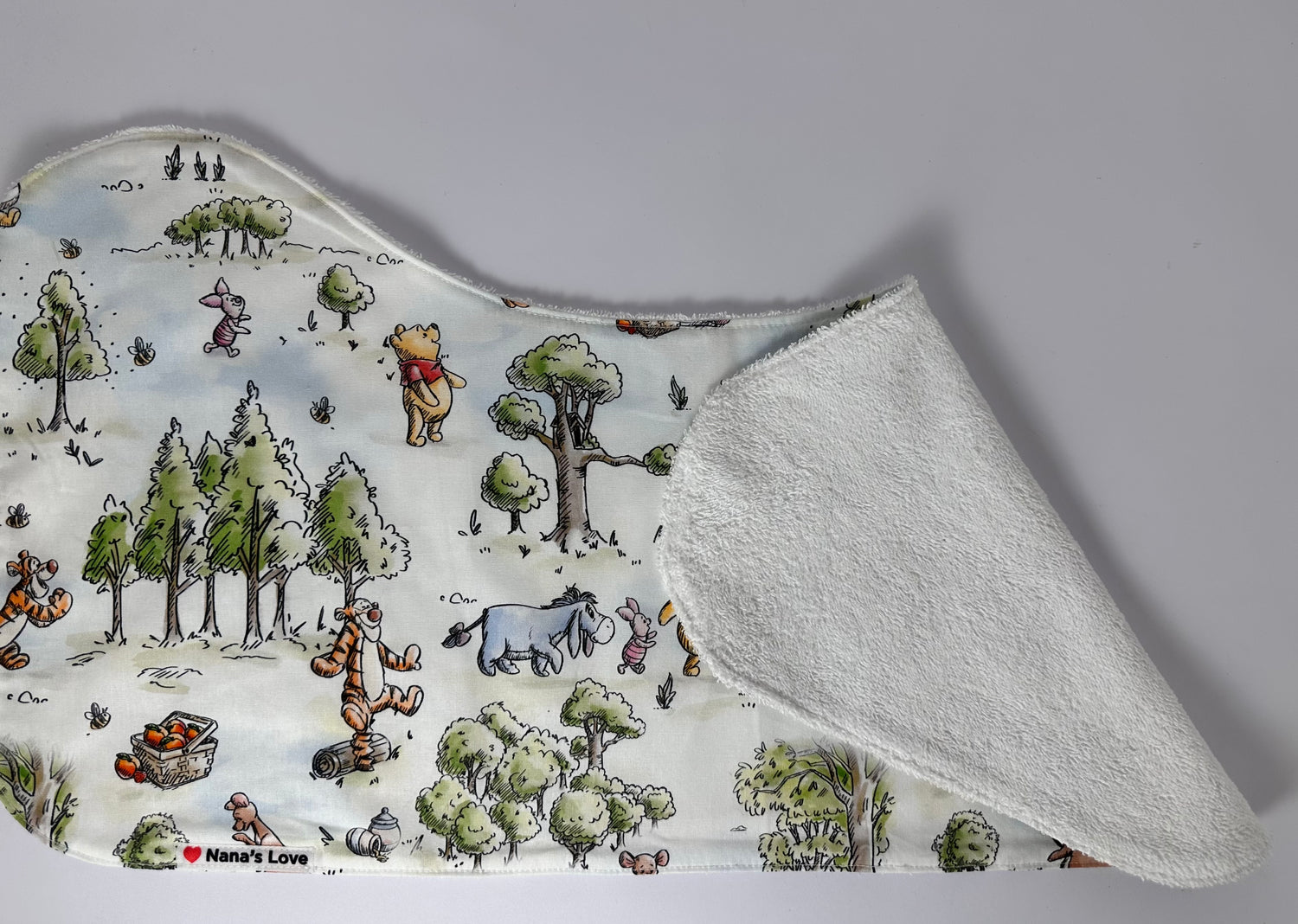 Burp Cloth - Winne the Pooh The Hundred Acre Wood