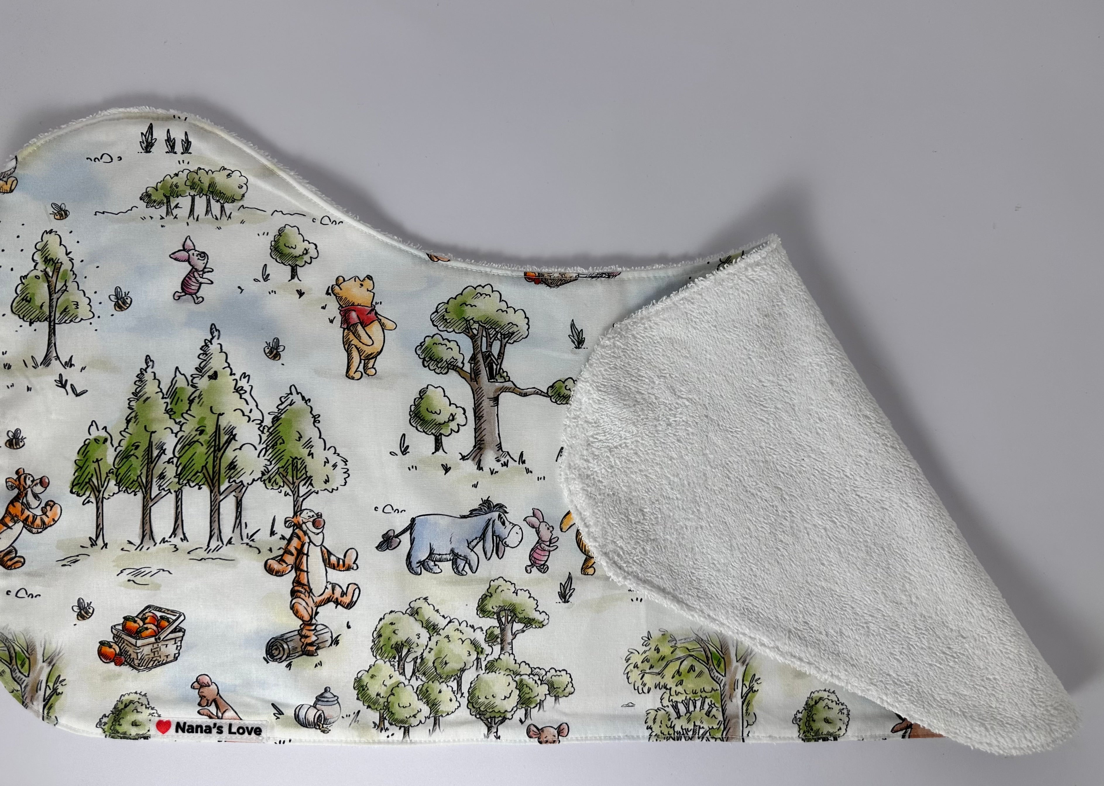 Burp Cloth - Winne the Pooh The Hundred Acre Wood