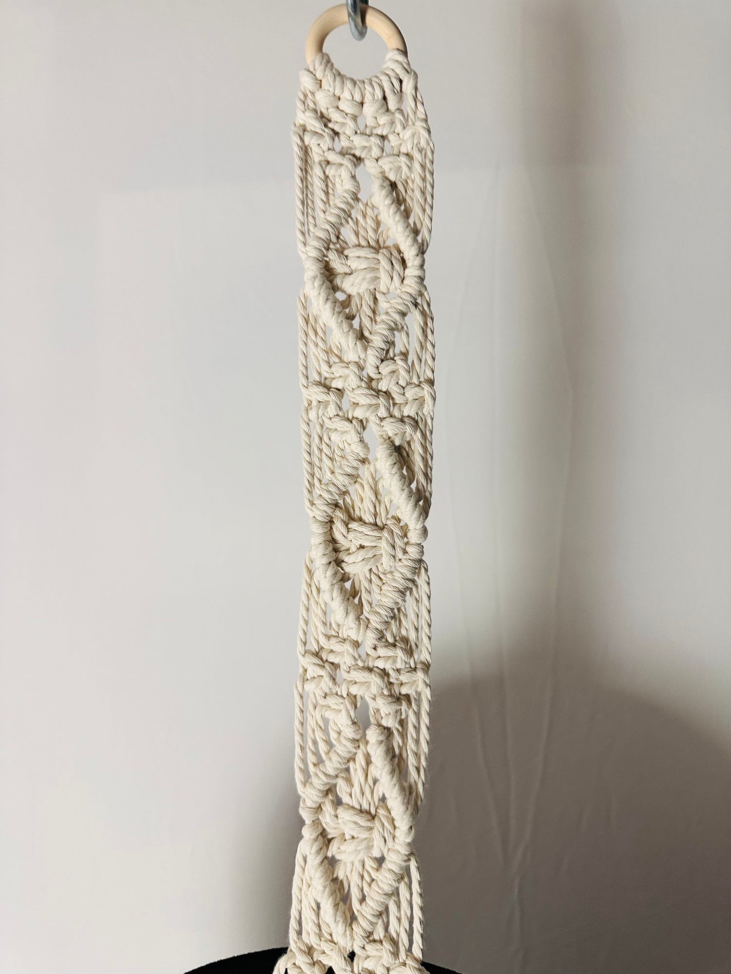Single 93cm Neutral Macrame Hat Holder