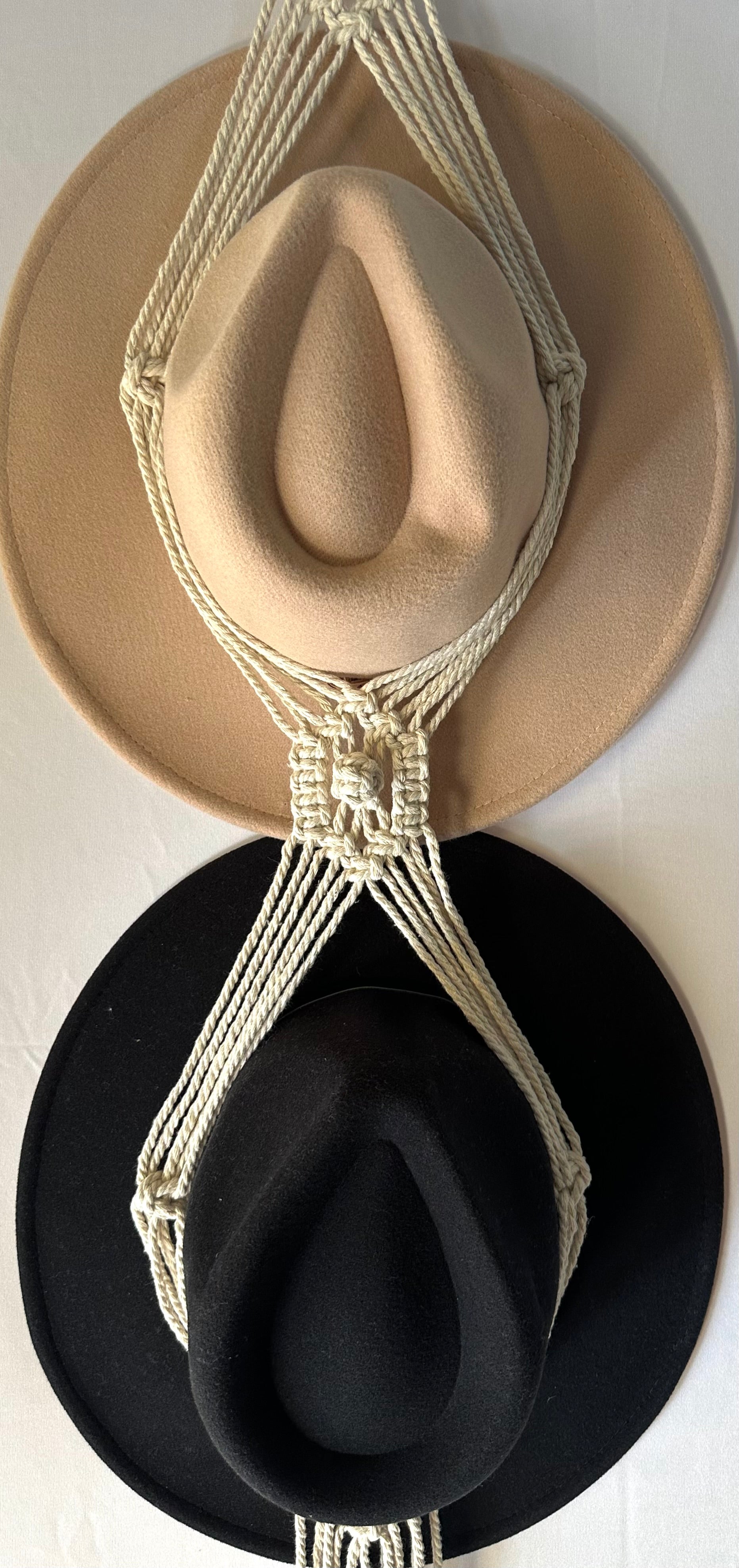 Double 138cm Neutral Macrame Hat Holder