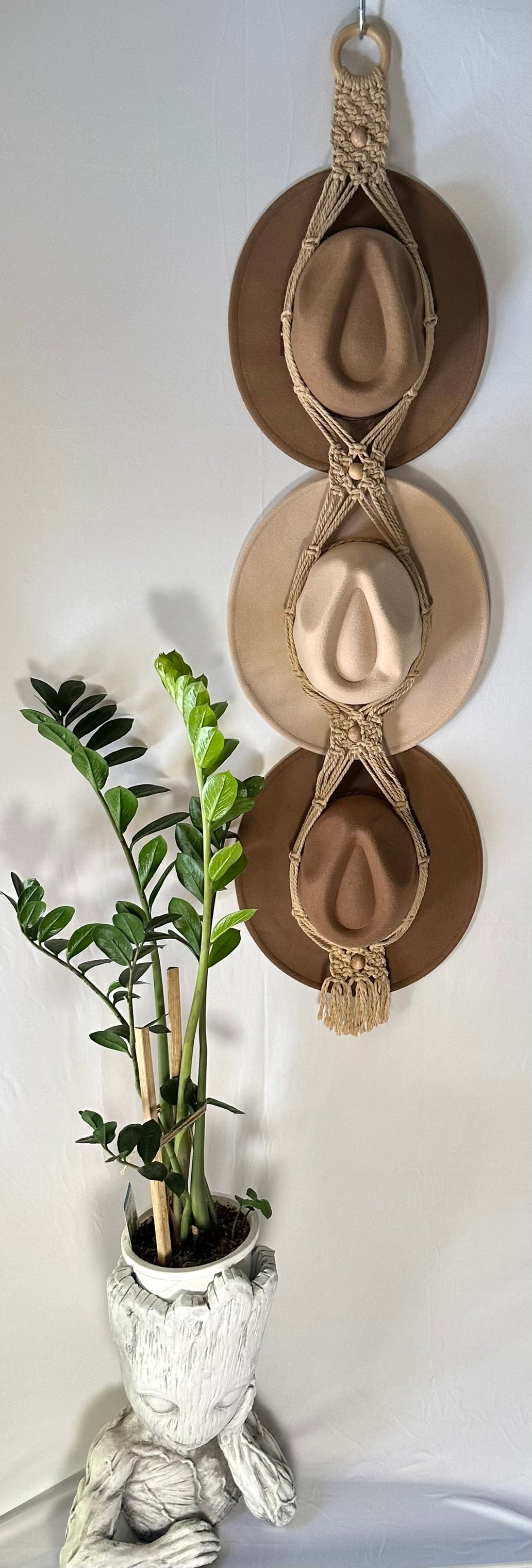 Triple 124cm Beige Macrame Hat Holder