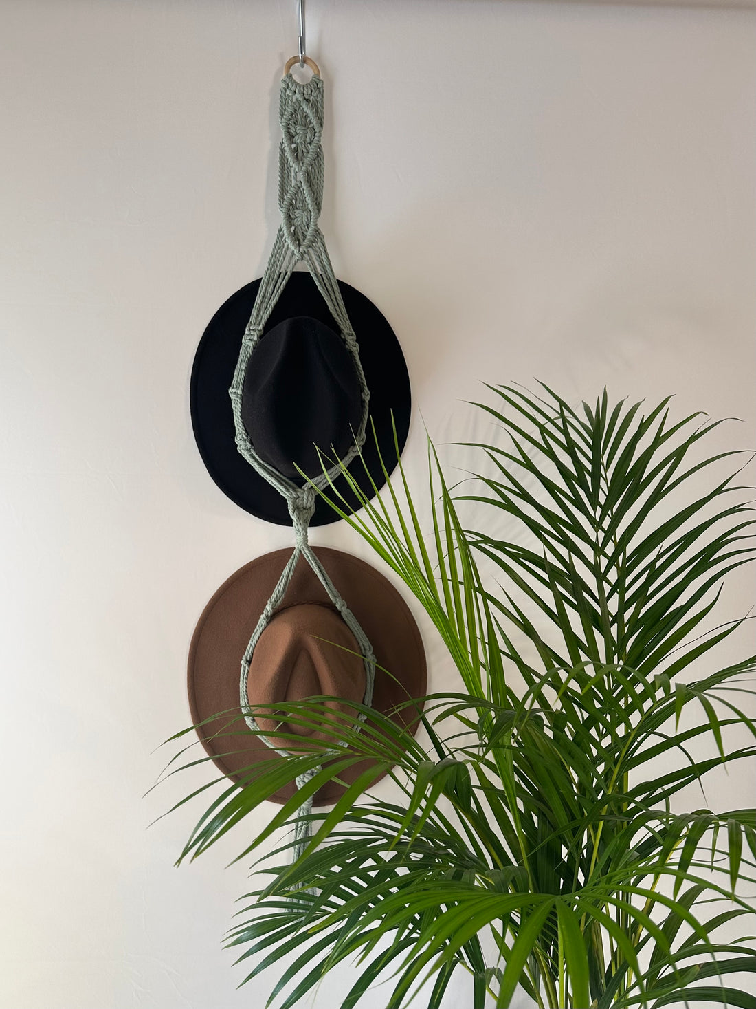 Double 124cm Sage Macrame Hat Holder
